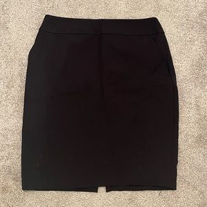 Black dress skirt from Express. In good condition. Size 10